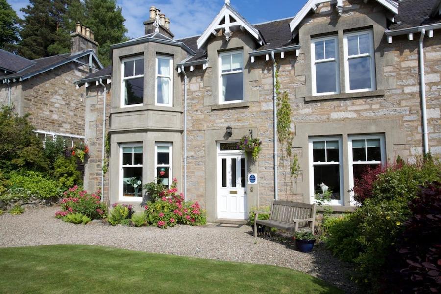 Dunmurray Lodge Guesthouse And Loft Apartment Pitlochry Exteriör bild