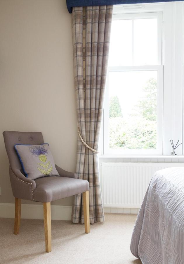 Dunmurray Lodge Guesthouse And Loft Apartment Pitlochry Exteriör bild