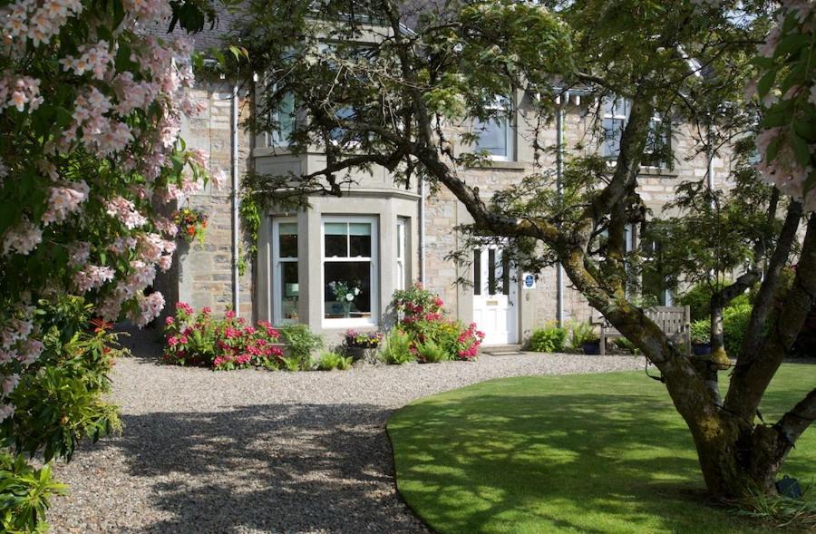 Dunmurray Lodge Guesthouse And Loft Apartment Pitlochry Exteriör bild